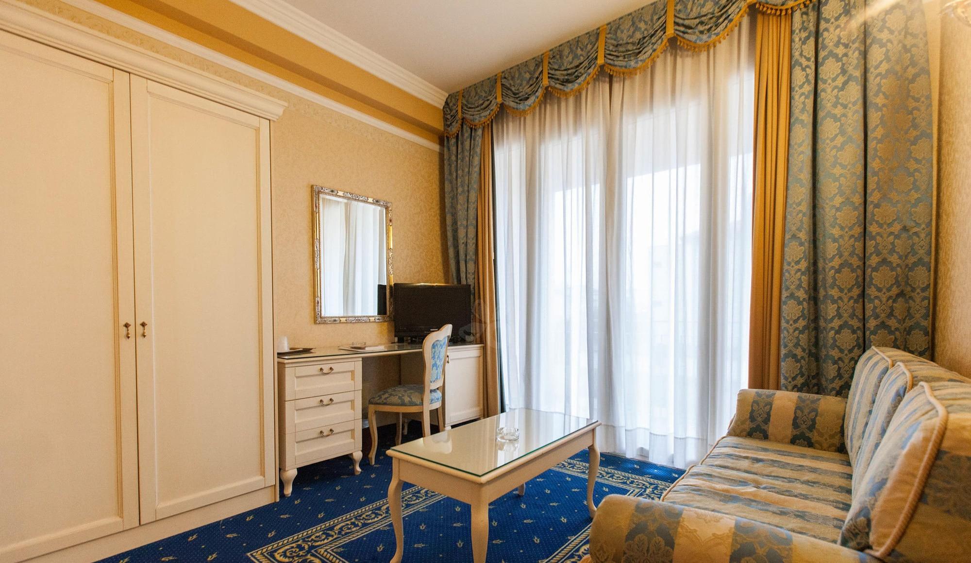 Hotel Terme Helvetia Abano Terme Extérieur photo