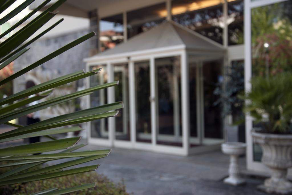 Hotel Terme Helvetia Abano Terme Extérieur photo